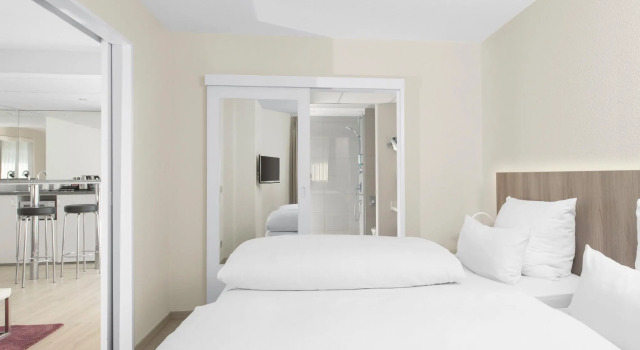 Люкс DORMERO Hotel Fürth