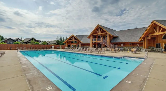 Апартаменты с 3 комнатами с балконом Cozy Ronald Retreat w/ Community Amenities!
