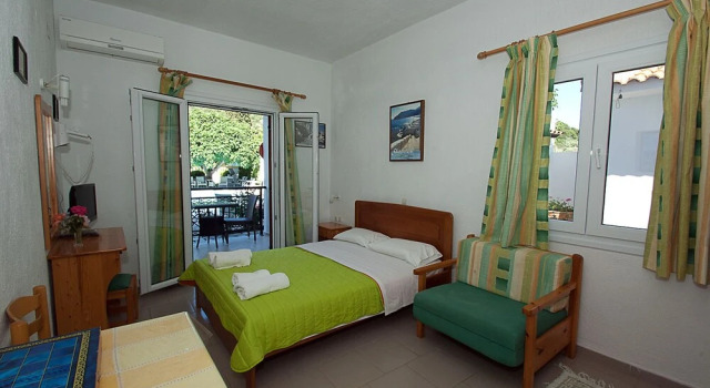 Студия Comfort Pegasus Apartments
