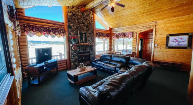 Коттедж Anglers Lodge