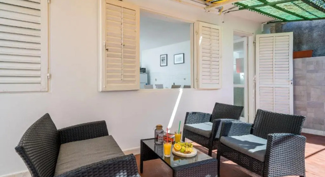 Апартаменты Apartment Laura - Lapad