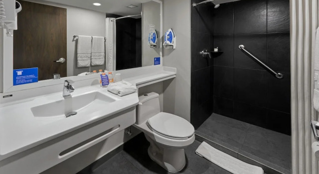 Четырёхместный номер Standard City Express by Marriott Guaymas