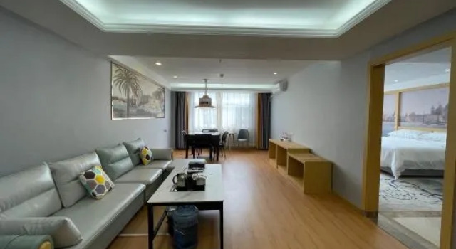 Люкс Business Vienna Classic Hotel (Zhuhai Doumen Xinqing Technology Park)