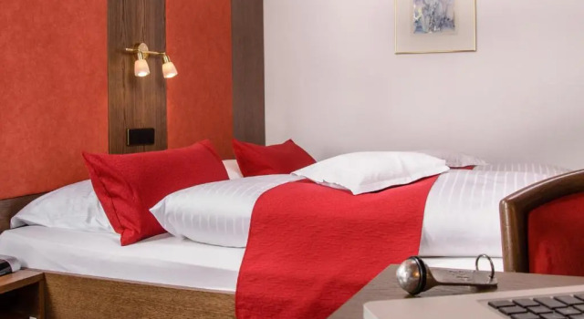Arthotel ANA Flair, Забронировать Отель Нёрдлинген Романтическая дорога, рядом с Augenblick Museum for Optical and Acoustic Attractions