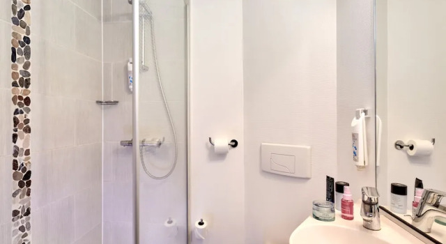 Двухместный номер Standard Welcomotel Coignières