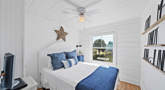 Coastal Cottage by Ryson Vacation Rentals