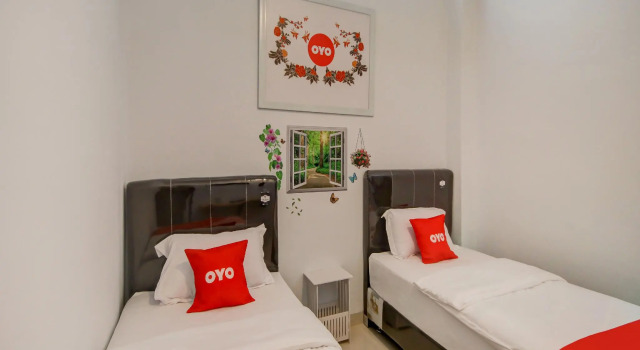 Двухместный номер Standard RedDoorz At Damai Guest House Kabanjahe