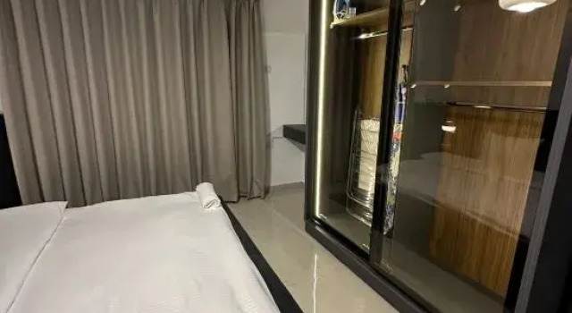 Апартаменты Stylish Luxe Apartment Fr 0005