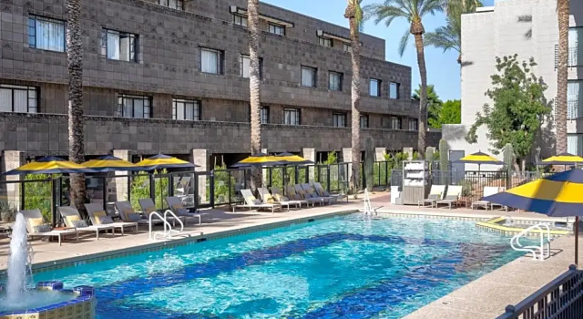 Двухместный номер Firepit Valley Wing с видом на бассейн Arizona Biltmore, LXR Hotels & Resorts
