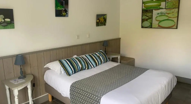 Семейный номер Standard BRIT HOTEL CONFORT Lannion vers Perros-Guirec