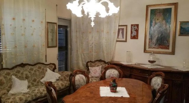 Appartamento Zia Gesina, Prenota Appartamento Hotel a Lazio con parcheggio, Parcheggio