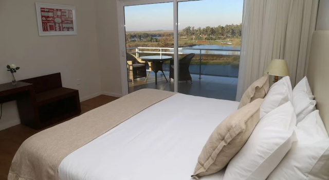 Номер Deluxe Altos del Arapey Club de Golf & Hotel Termal