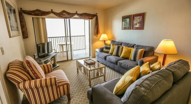 Riviera Club 1003