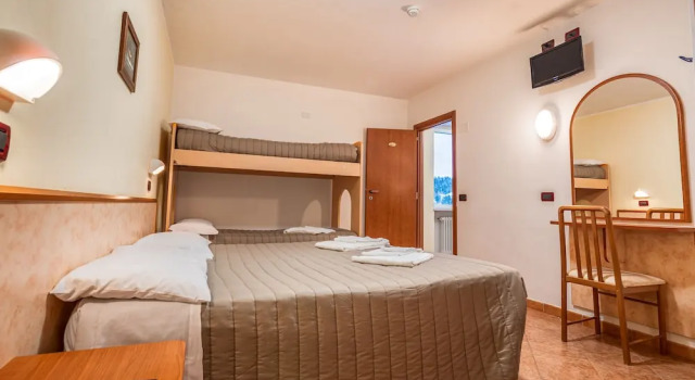 Семейный номер Standard Club Hotel Zodiaco