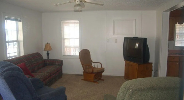 2055-1 Donna Kirk, Down Front - 2 Br Apts