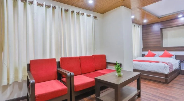 Oyo 693 Pashupati Hotel
