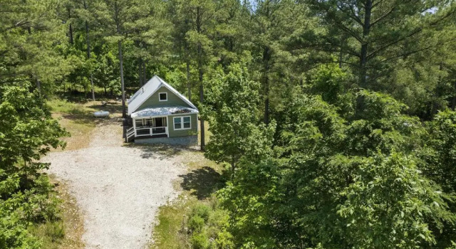 Коттедж 5 Star The Hidden Gem Farmhouse Romantic get away w EV connection