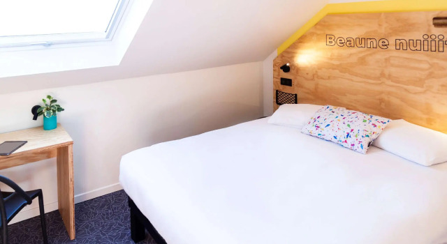 Семейный номер Standard greet Hotel Beaune