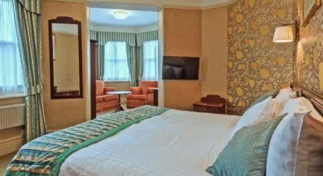Номер Classic Metropole Hotel and Spa