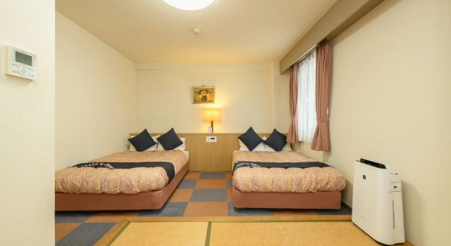 Четырёхместный номер Standard Inuyama Miyako Hotel
