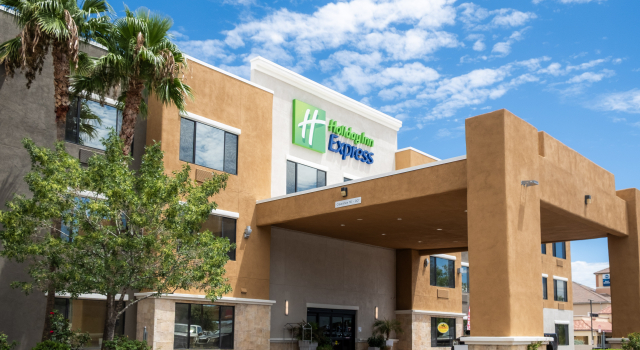 Holiday Inn Express Hotel & Suites Nogales, Book Hotel Hoteller i Sonora med parkering, Parkering