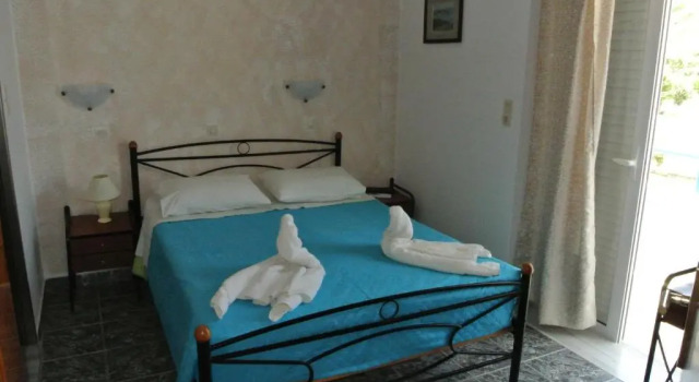 Трёхместный номер Standard с видом на горы Kokalakis Hotel
