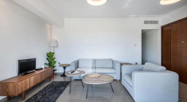 Central Loft 2bd Apartment