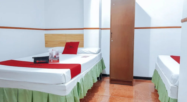 RedDoorz @ Humayhumay Road Lapulapu