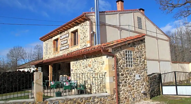Hostel Curavacas, Забронировать Хостел Триольо Паленсия