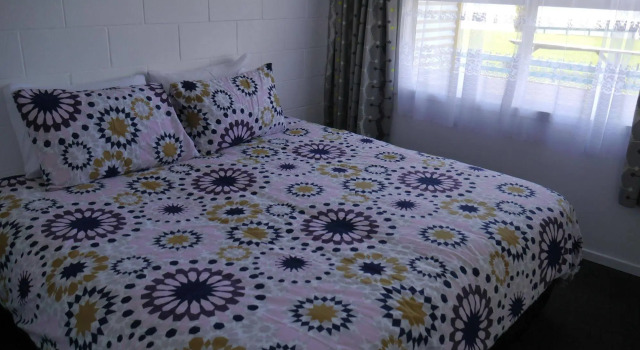 Raglan Palm Beach Motel, Buchen Sie Motel Raglan Waikato