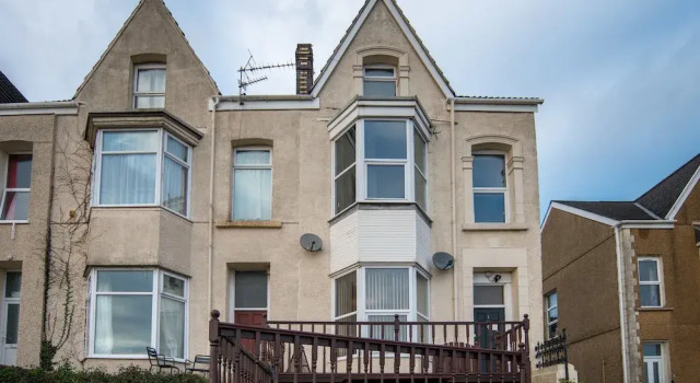 Holiday home Swansea, Забронировать Апартаменты/квартира Суонси Полуостров Гоуэр, рядом с Замок Лухур
