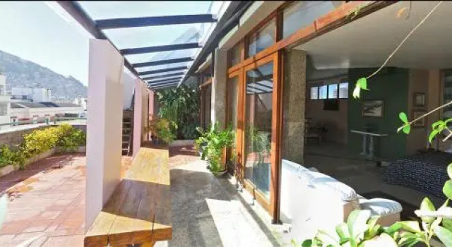 Ipanema's Beautiful Penthouse