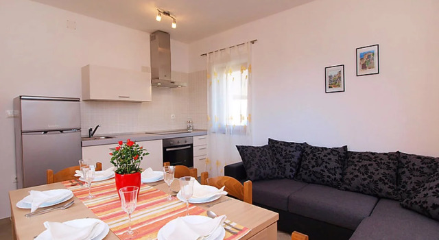 Apartment Jasminka Lido di Pomposa 24773, 预订 公寓 帕克斯坦恩 Zadar County