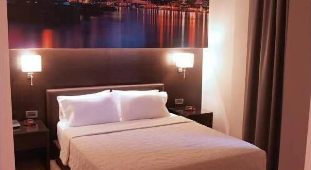 Отель Athens City