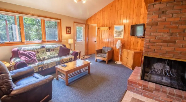 Коттедж с 2 комнатами McGregor Mountain Lodge