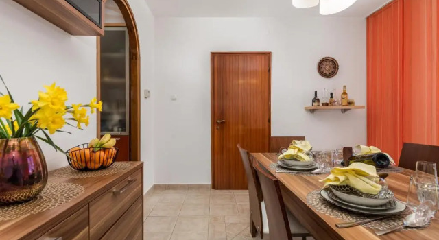 Villa Rožica, Забронировать Вилла Отели Приморско-Горанской жупания 4 звезды, 4*