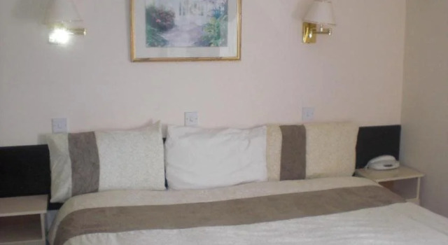 Countrywide Inns Commercial & Tourist, Buchen Sie Hotel Ballinamore Leitrim