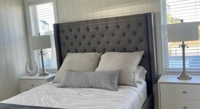 Meant To Be 2 Bedroom Home by RedAwning