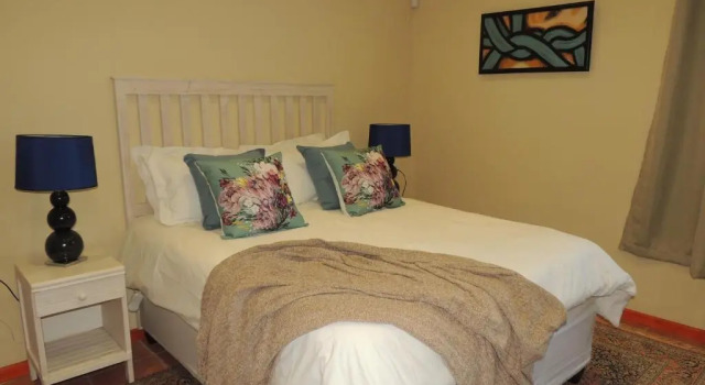 Stone Haven at Nieu Bethesda, Buchen Sie Hotel Hotels in Graaff-Reinet mit Parkplatz, Parkplätze