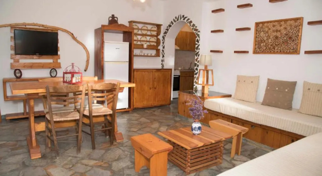 Апартаменты Papafragas Studios