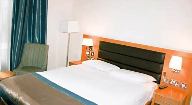 Номер Economy Cromwell Hotel