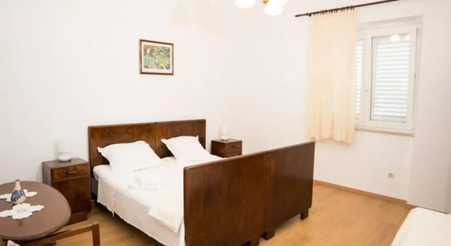 Апартаменты Apartments Bungevilla