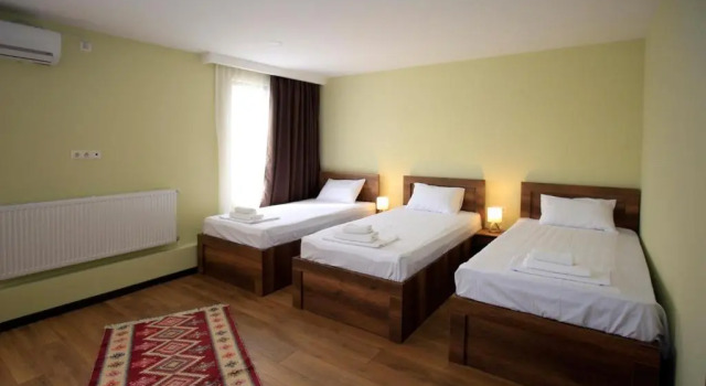 Bucha`s Guest House & Wine Cellar