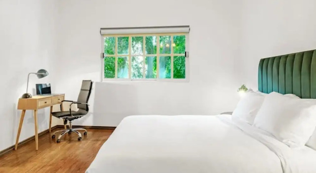 Коттедж Art Deco Style Condo 2min Walk to Lincoln Park