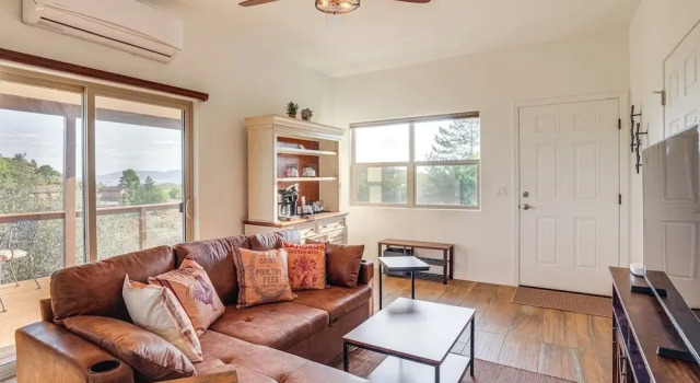 Коттедж Prescott Home Close to Hiking & Medical Centers!