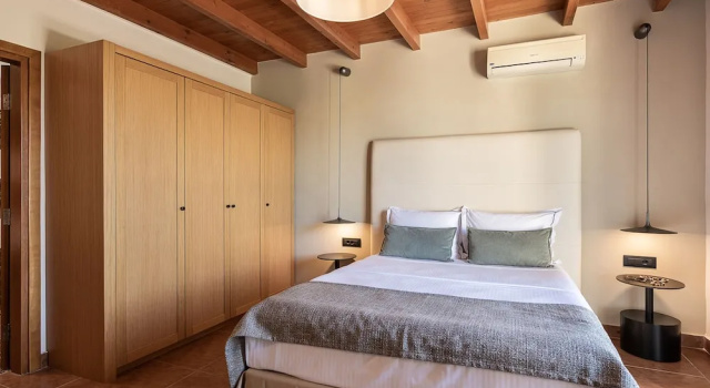 Вилла с 4 комнатами Caldera Platanias Villas