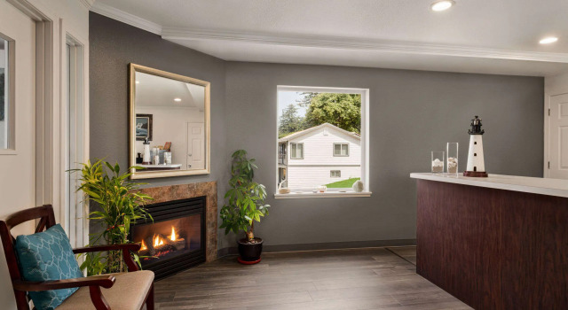 Travelodge by Wyndham Depoe Bay, Buchen Sie Gasthaus Hotels in Oregon mit Parkplatz, Parkplätze