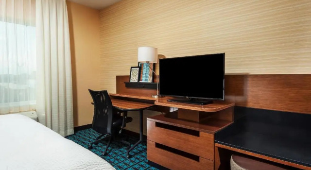 Четырёхместный номер Standard Fairfield Inn by Marriott Houston Northwest/Willowbrook