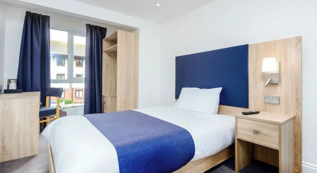 Двухместный номер Premium Russell Hotel