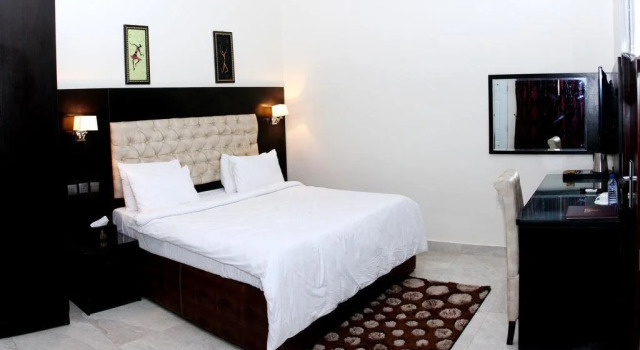 La Diva Hotels & Events Centre, Rezerwuj Hotel Asaba Nigeria